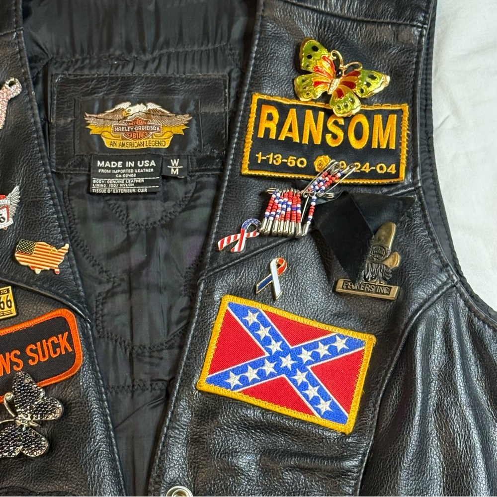 Women's Harley Davidson
Leather Vest - Picture 2 of 16